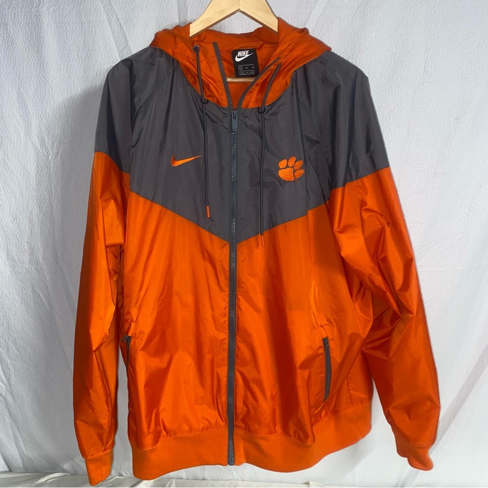 Clemson Tigers Nike Windrunner Full Zip Jacket, Size XL, Like New